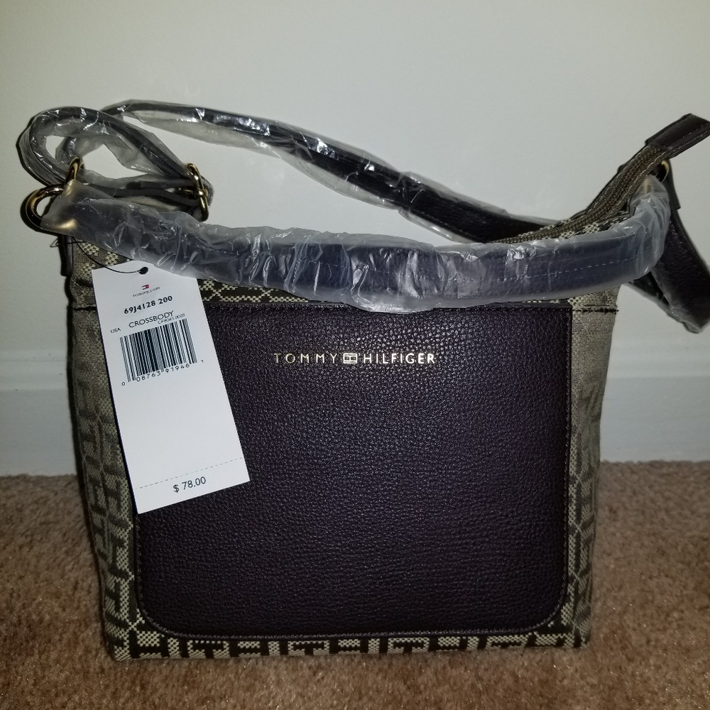 Tommy Hilfiger crossbody
